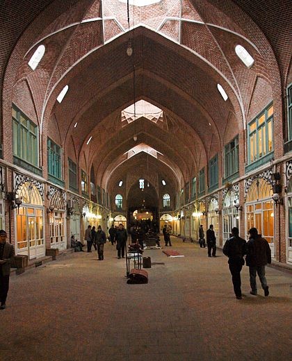 بازار تبریز واقع در شهر تبریز