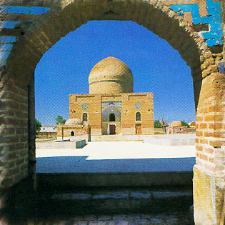 مقبره امین الدین جبرائیل واقع در شهر اردبيل