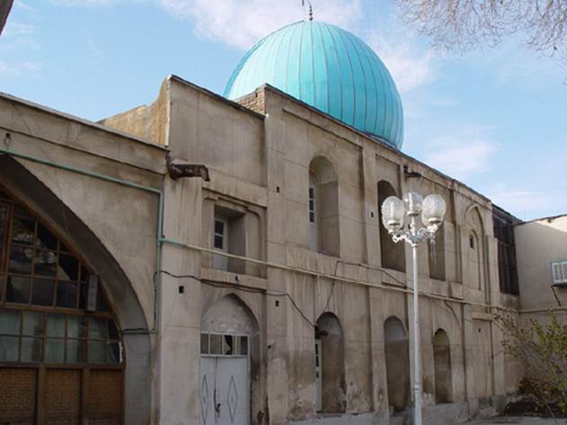 مدرسه پیغمبریه واقع در شهر قزوين